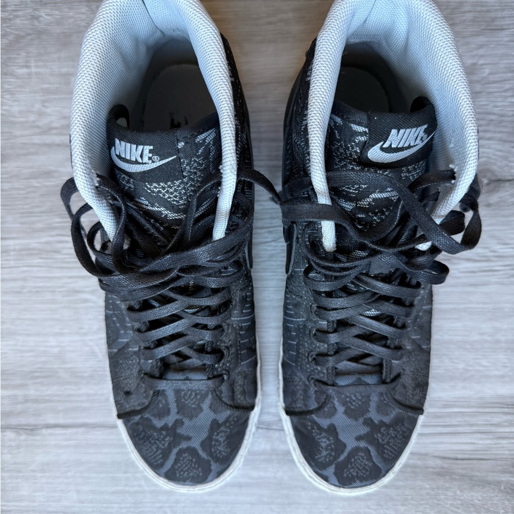 Nike Black & Light Blue Lace-Patterned High-Tops